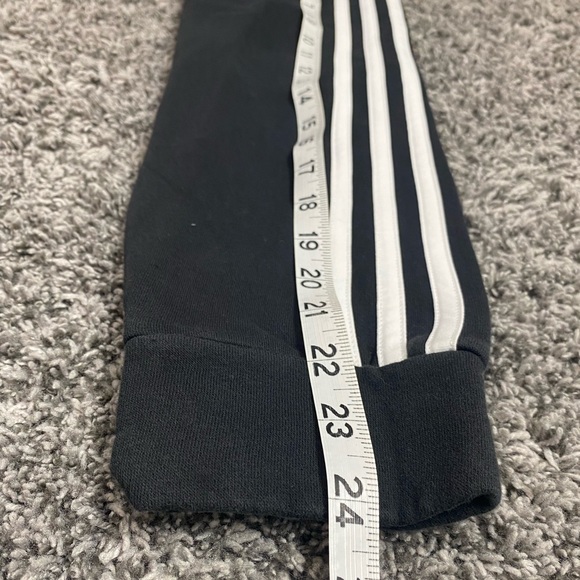 Adidas Hoodie (Medium) - Picture 9 of 9